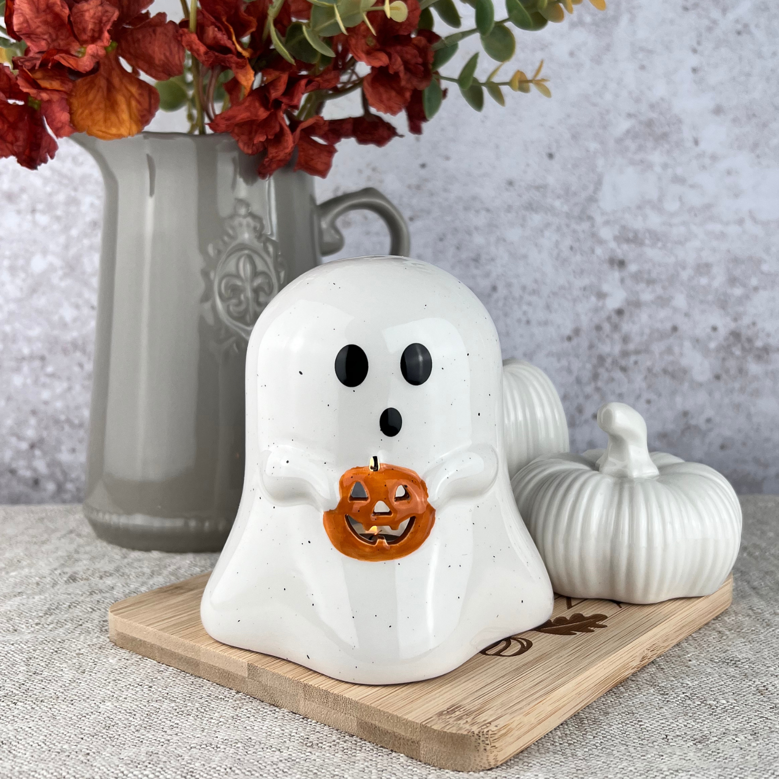 ghost tea light holder with pumpkin