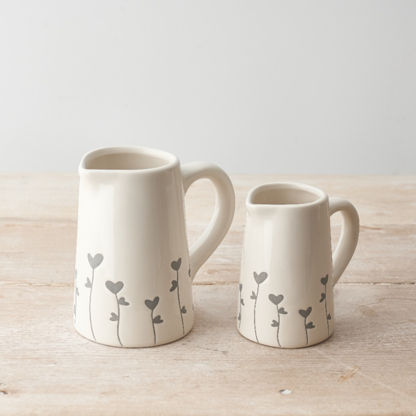 grey flower heart jug duo