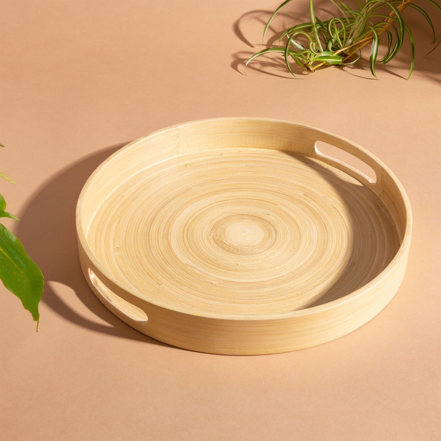 round bamboo tray