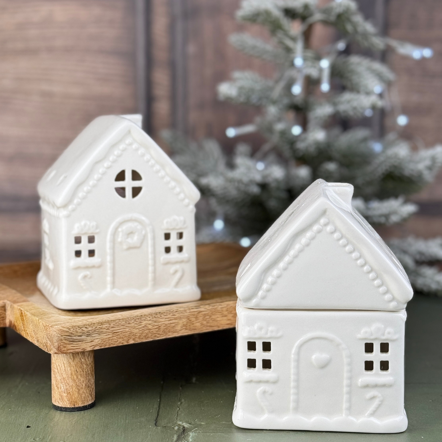 white gingerbread house wax warmer